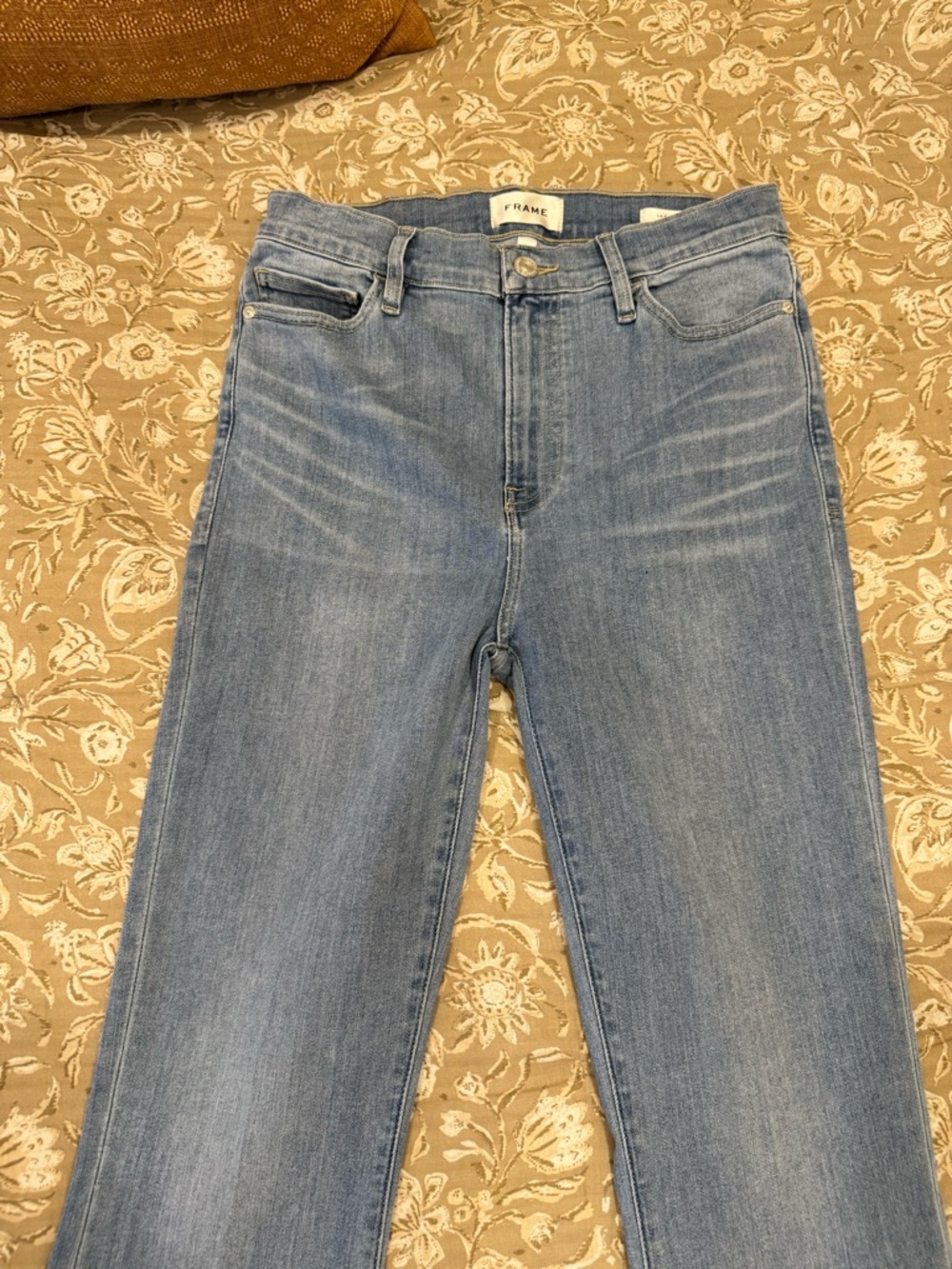 FRAME Light Blue Le Easy Flare Jeans